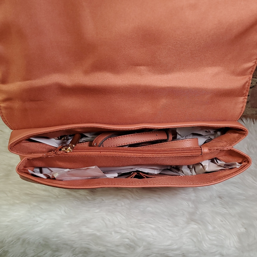 A new day faux pebbled leather cross body bag - Picture 8 of 8